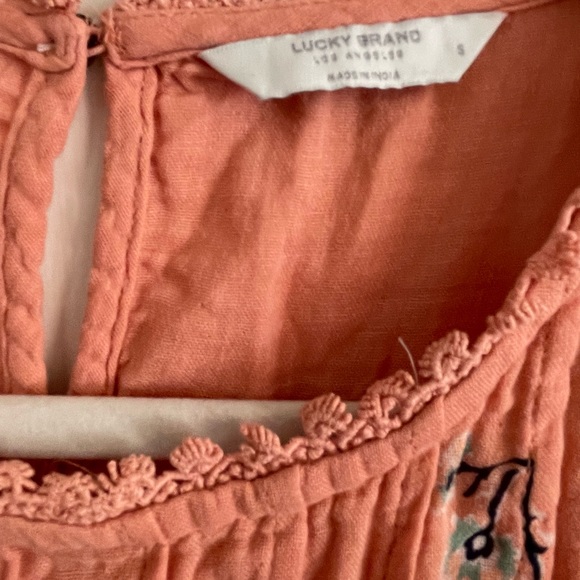 Package of 4 Luck Brand Shirts like new 3 size Small 1 size Medium - Picture 7 of 8